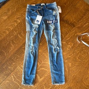 Indigo Rein Midrise Ankle Jeans Size 7